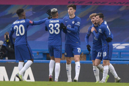 播撒体育“种子” ，体育支教冠军进校园活动在安徽举行