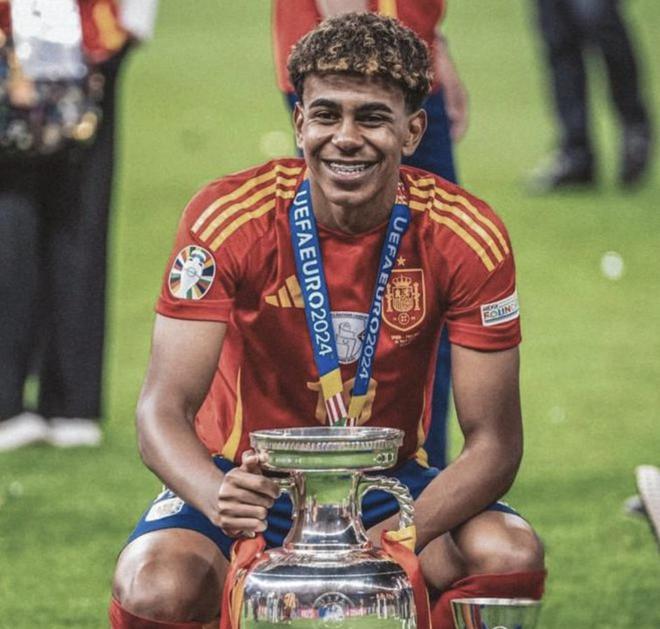 2025年画面最好十大游戏 《明末：渊虚之羽》上榜