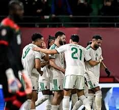 棋牌高阶：解析“填大坑”中的底池深度对心理抗压能力的极端考验。（棋牌进阶：深底池“填大坑”对心理抗压能力的极限挑战解析）